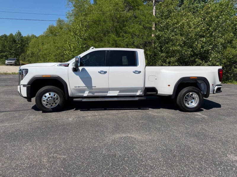 2025 GMC Sierra 3500HD