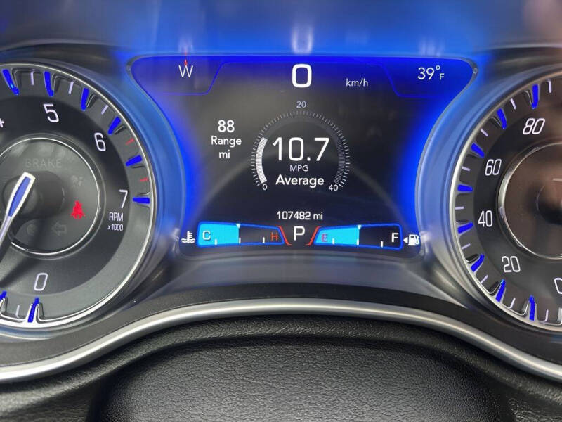 2022 Chrysler 300 Touring