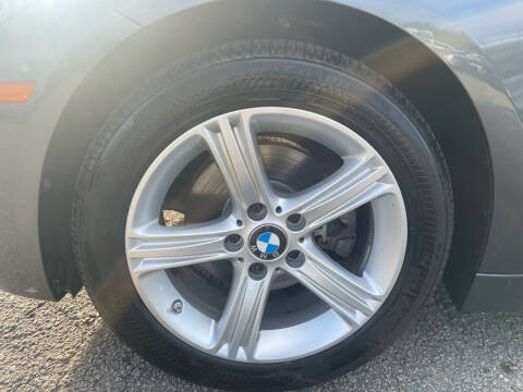 2012 BMW 3 Series 328i