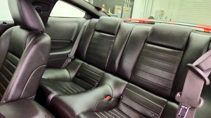 2009 Ford Mustang GT Deluxe