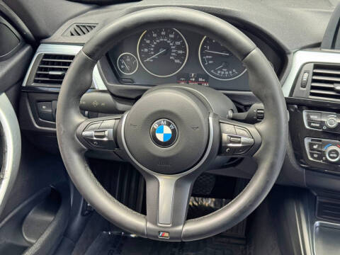 2017 BMW 3 Series 320i xDrive