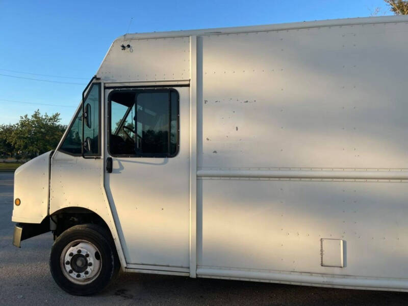 2007 Freightliner MT55 Chassis