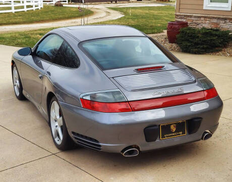 2004 Porsche 911 Carrera 4S