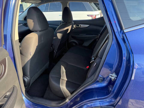 2022 Nissan Rogue Sport S