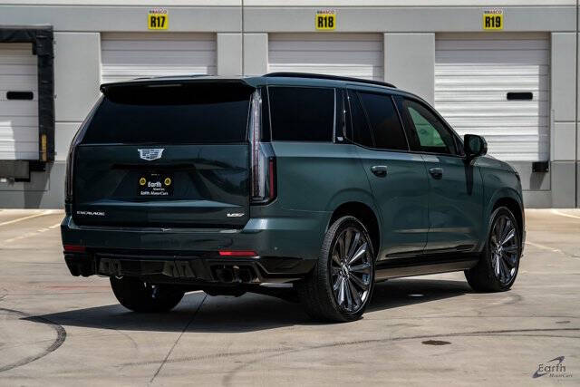 2025 Cadillac Escalade-V