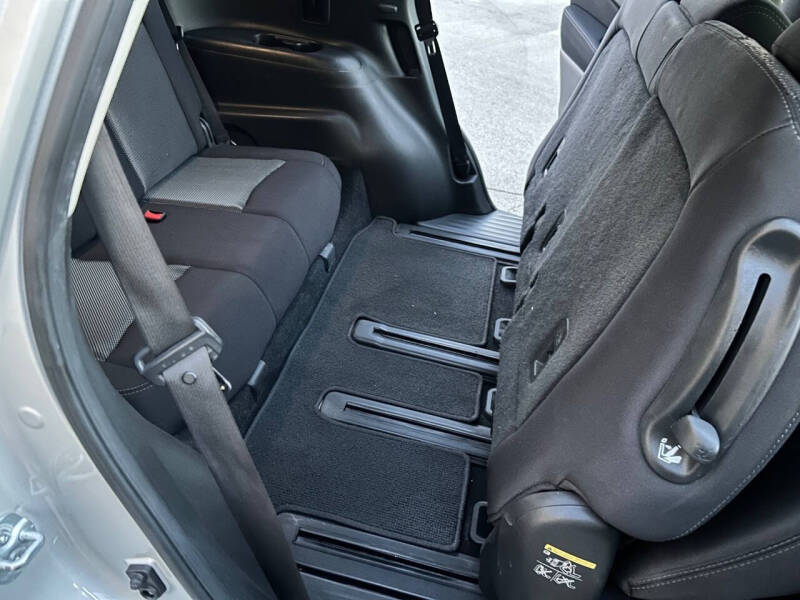 2017 Nissan Pathfinder SV