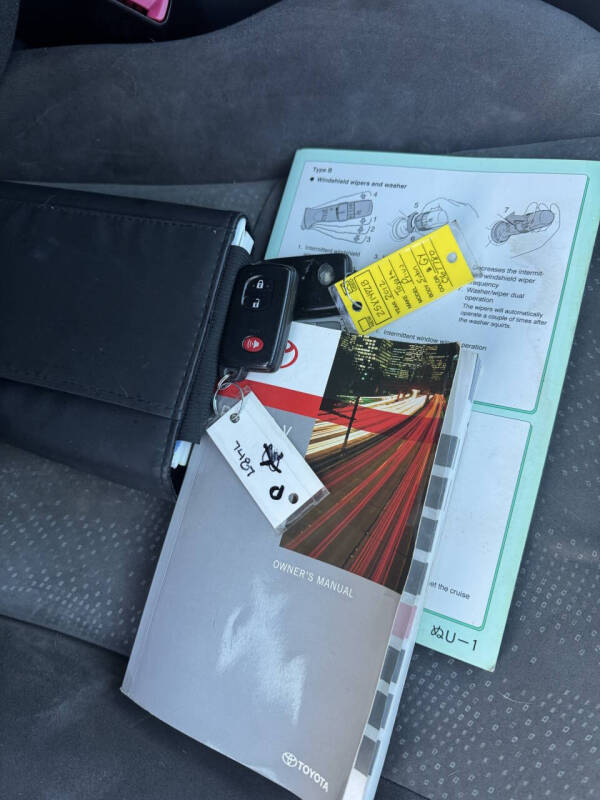 2012 Toyota Prius v Five