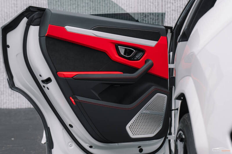 2021 Lamborghini Urus