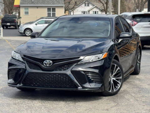 2018 Toyota Camry for sale at Dynamics Auto Sale in Highland IN