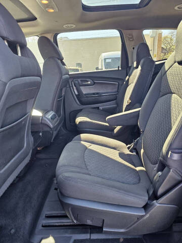 2010 Chevrolet Traverse LT