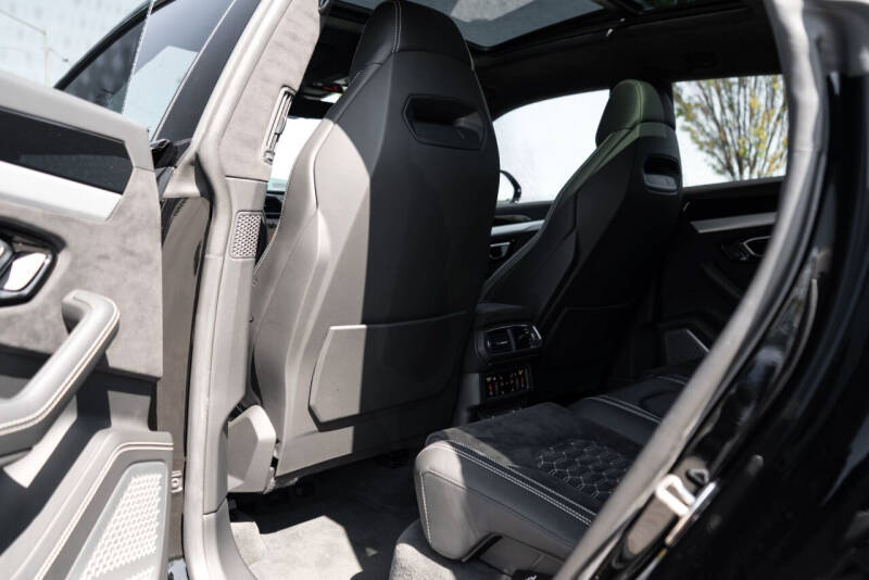 2020 Lamborghini Urus