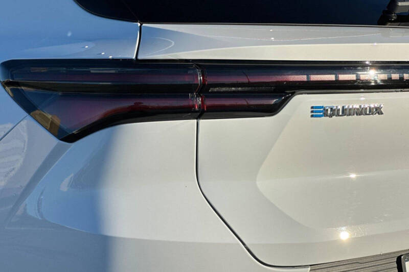 2026 Chevrolet Equinox EV LT 1