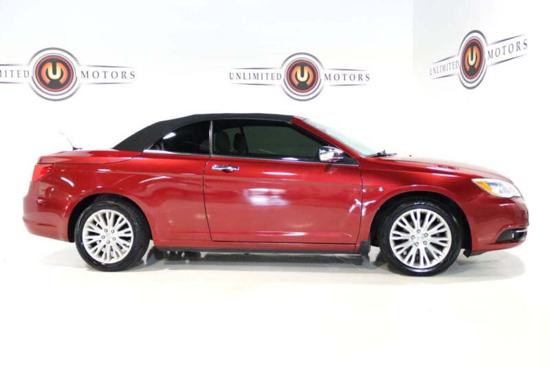 2013 Chrysler 200 Limited