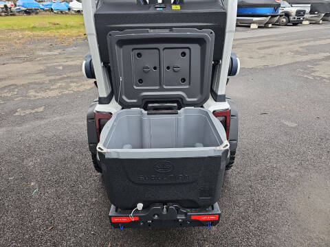 2025 Evolution D-Max 4