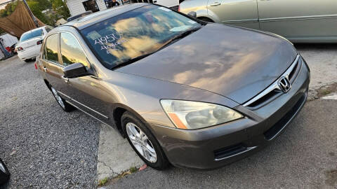 2006 Honda Accord for sale at Rocket Center Auto Sales in Mount Carmel TN