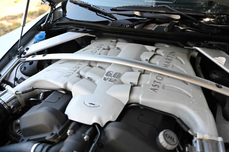 2009 Aston Martin DBS