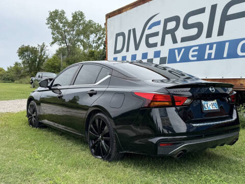 2022 Nissan Altima 2.5 SR