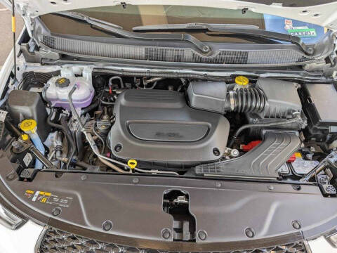 2024 Chrysler Pacifica Touring