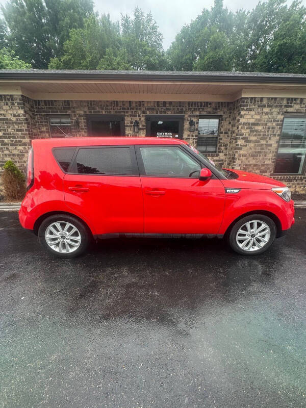 2017 Kia Soul +