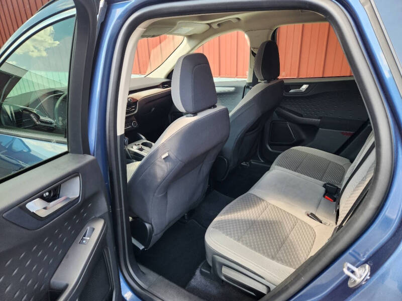 2020 Ford Escape SE