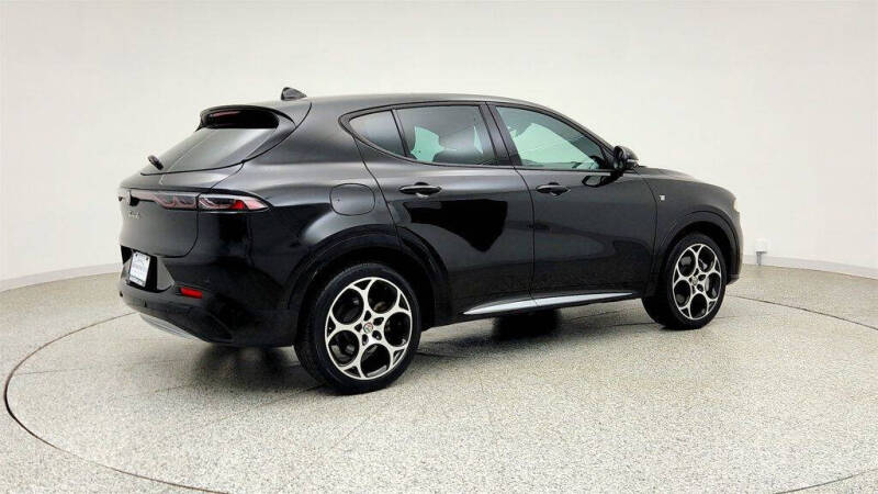 2024 Alfa Romeo Tonale Hybrid Ti