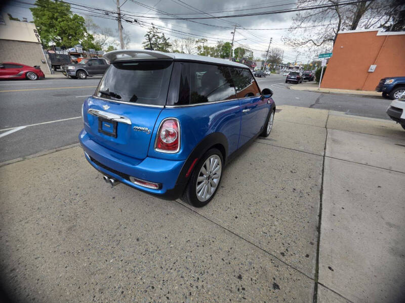 2011 MINI Cooper S