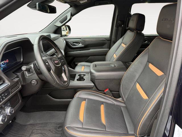 2023 GMC Yukon XL AT4