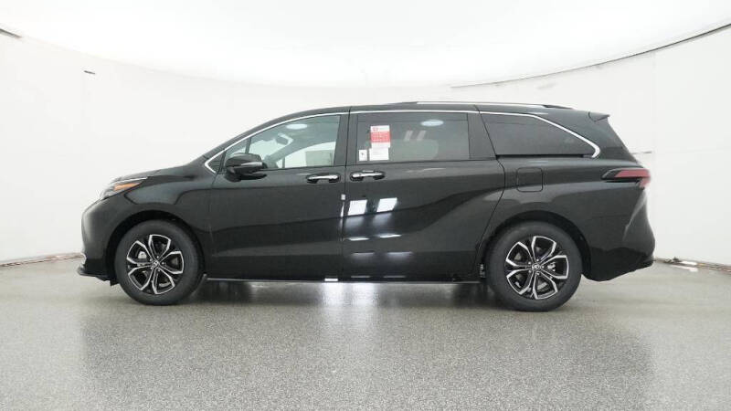 2026 Toyota Sienna Platinum 7-Passenger