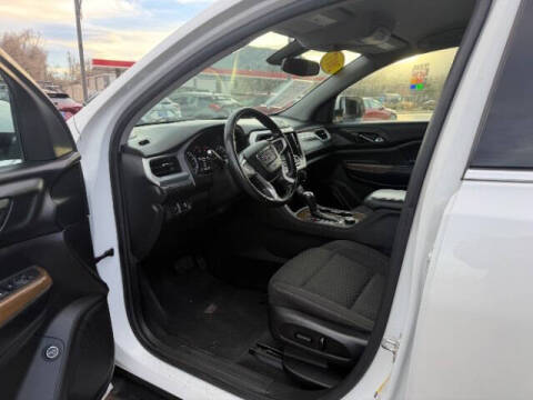 2017 GMC Acadia SLE-2