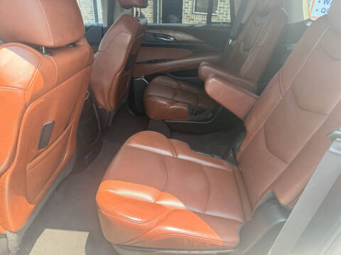 2015 Cadillac Escalade Luxury