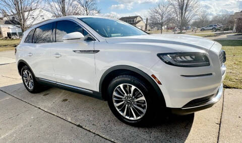 2021 Lincoln Nautilus for sale at Lou Rice Auto Sales in Clinton Township MI