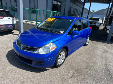 2011 Nissan Versa 1.8 S
