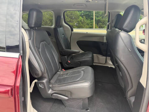 2018 Chrysler Pacifica Touring L