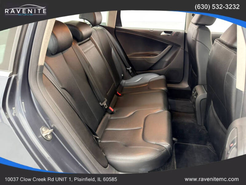 2010 Volkswagen Passat Komfort PZEV
