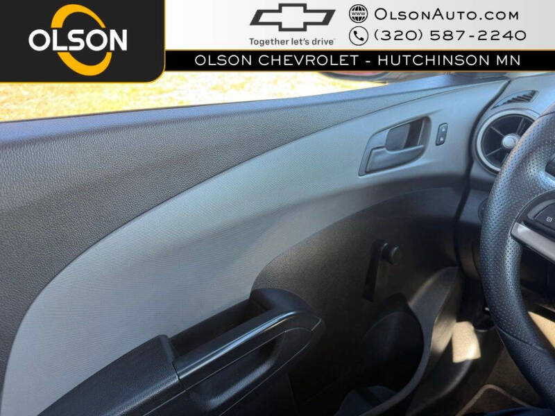 2015 Chevrolet Sonic LS Auto