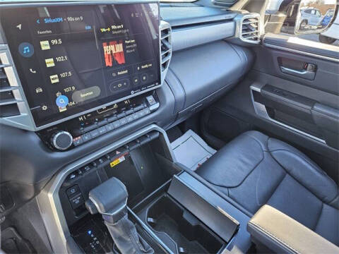 2024 Toyota Sequoia Platinum