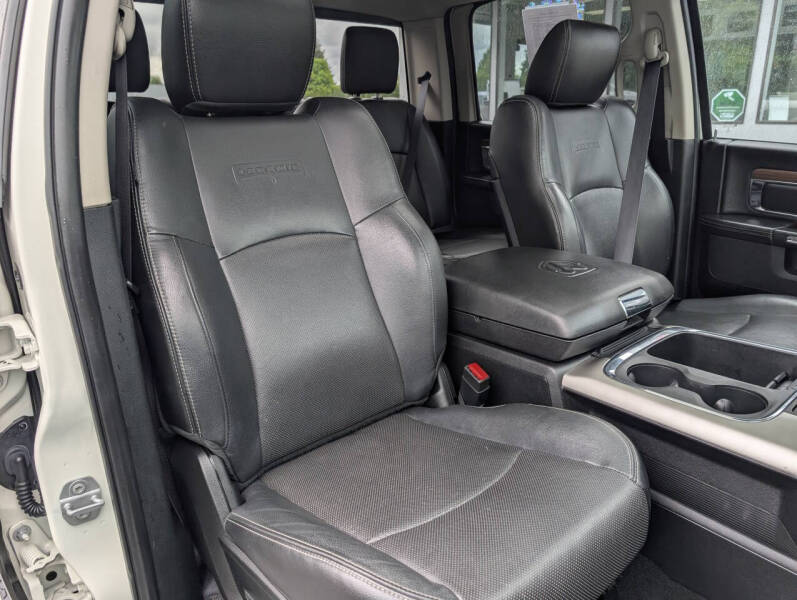 2017 RAM 1500 Laramie