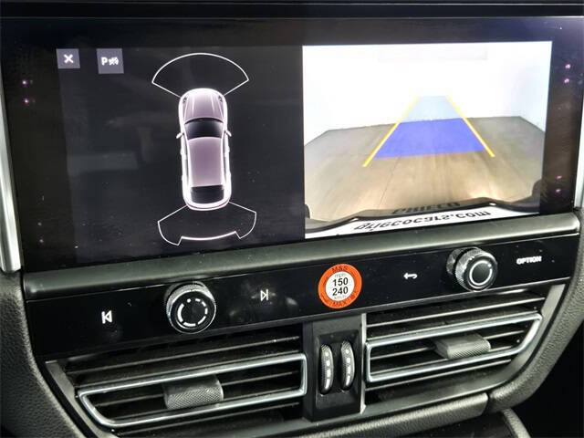 2022 Porsche Macan S