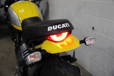 2015 Ducati Scrambler