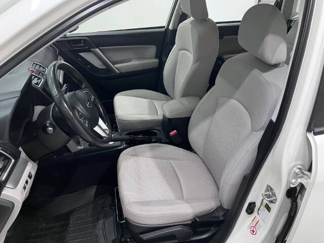 2017 Subaru Forester 2.5i