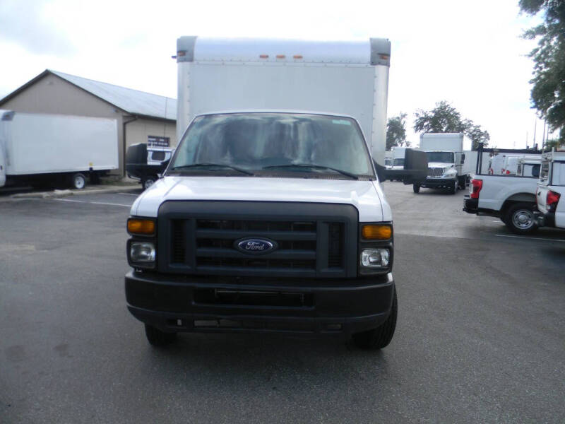 2016 Ford E-350