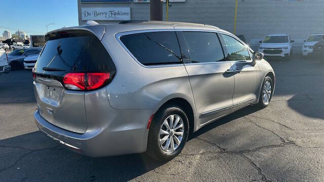 2017 Chrysler Pacifica