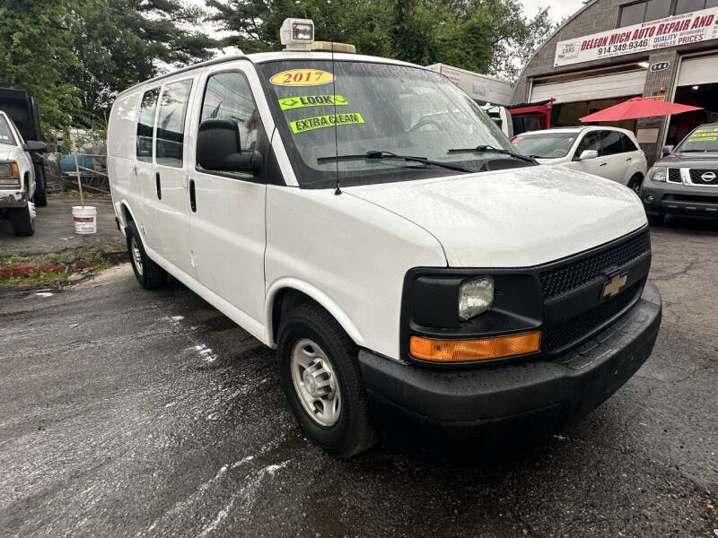 2017 Chevrolet Express 2500