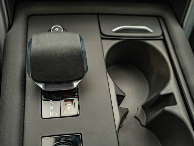 2026 Land Rover Discovery
