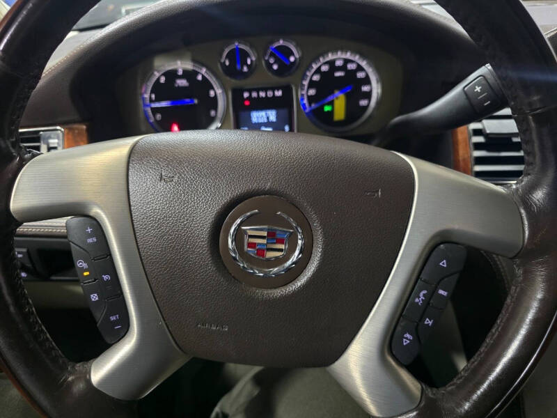 2013 Cadillac Escalade Platinum Edition