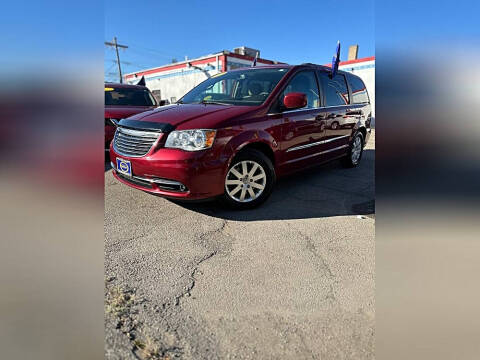 2016 Chrysler Town and Country Touring