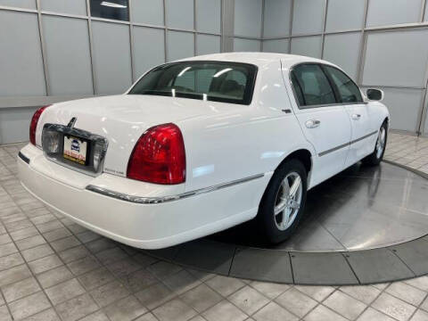 2009 Lincoln Town Car Signature Limited