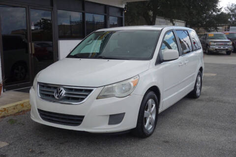 2010 Volkswagen Routan for sale at Dealmaker Auto Sales in Jacksonville FL