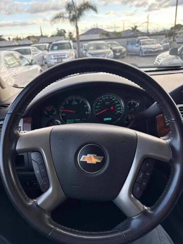 2013 Chevrolet Suburban LS