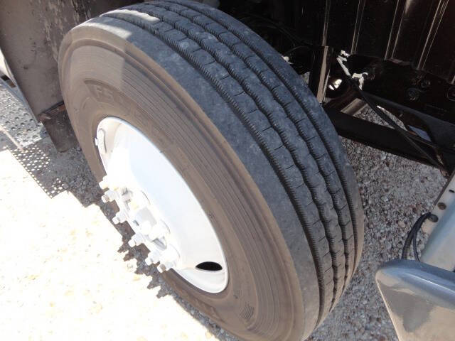 2019 International DuraStar 4300